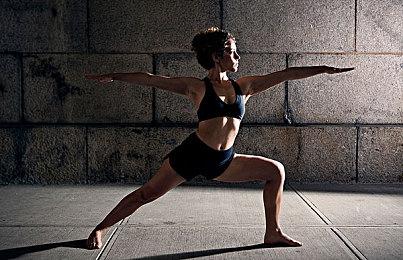 网飞剧改编游戏《李尸朝鲜：血脉》实机演示公开